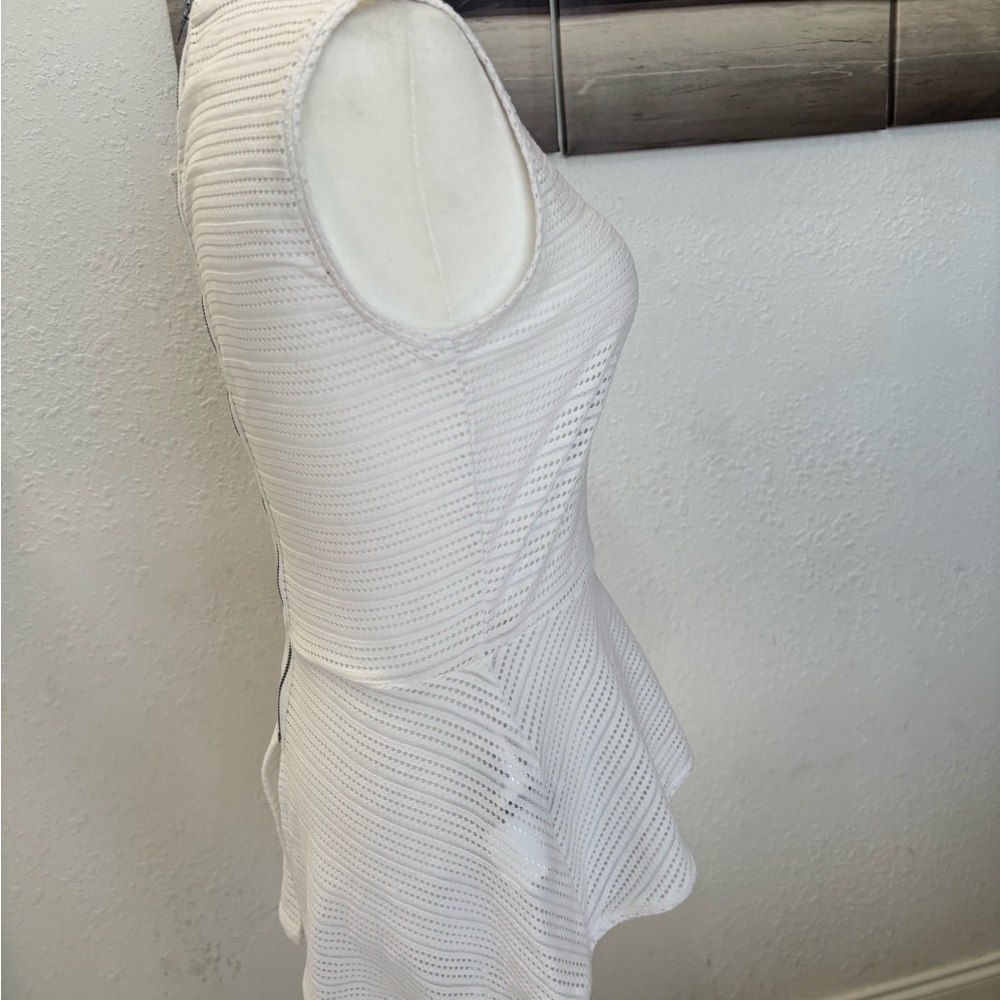 BCBGMaxAzria Evia White Textured Peplum Top - Picture 7 of 9